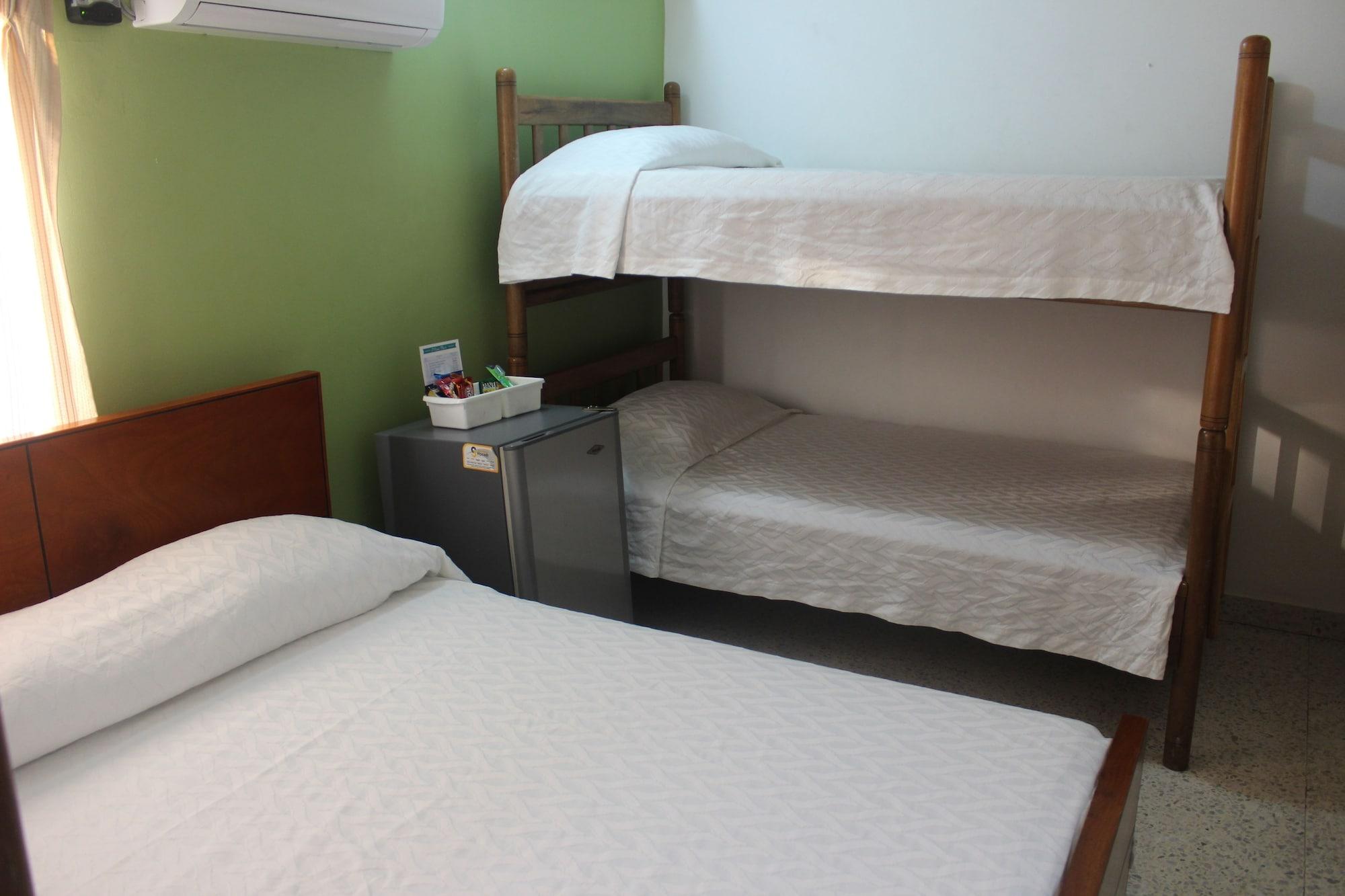 Hotel Monterrey Баранкила Екстериор снимка