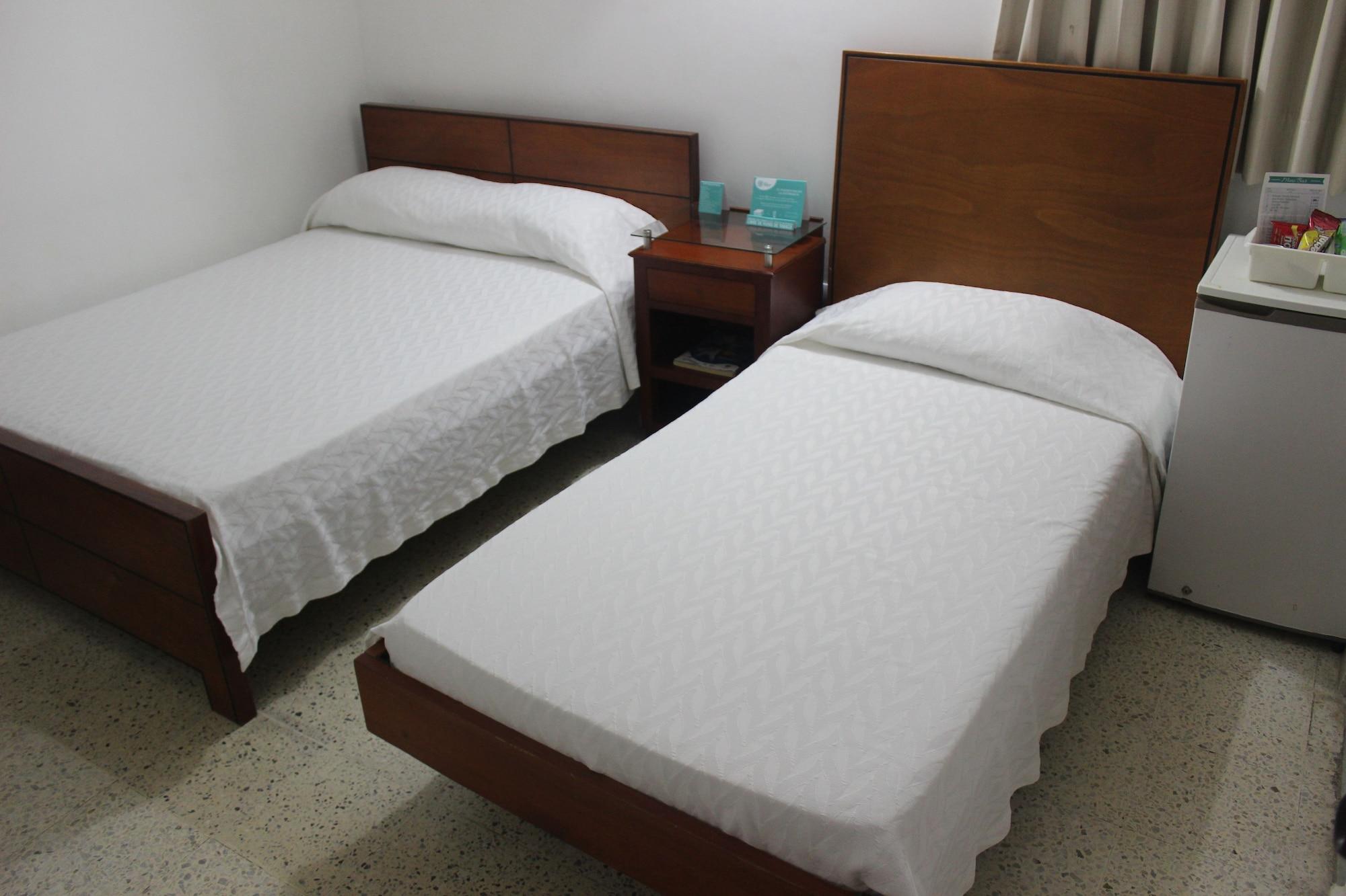 Hotel Monterrey Баранкила Екстериор снимка